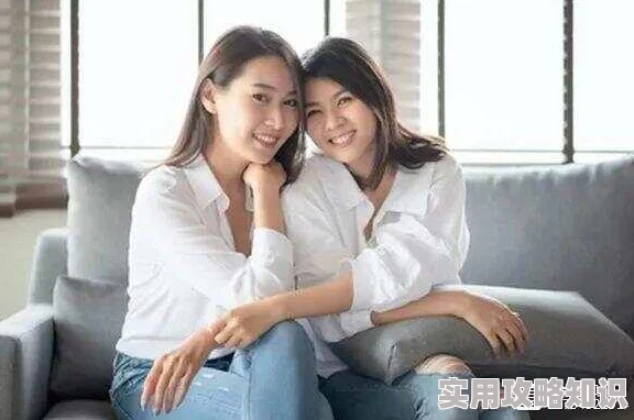 放荡女闺蜜全篇小说故事中女主角经历了一段意外的爱情旅程，揭示了友情与爱情的复杂关系。