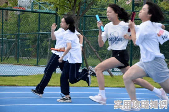 穿裙子不让穿内裤小黄文溜冰场让我们在冰上舞动青春，感受快乐与自由的力量