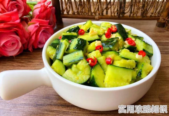 打开腿闺蜜用黄瓜让我爽小说闺蜜竟用两个黄瓜同时进行刺激